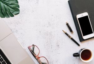 SHOULD YOU ALLOW EMPLOYEES TO HAVE PERSONALISED WORKSPACES